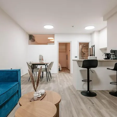 Harbor Pearl Apartment
