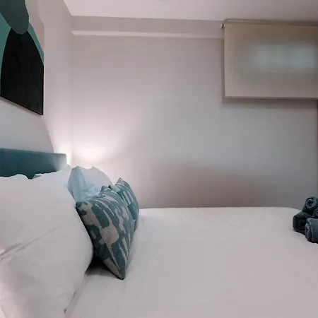 Harbor Pearl * Nauplie